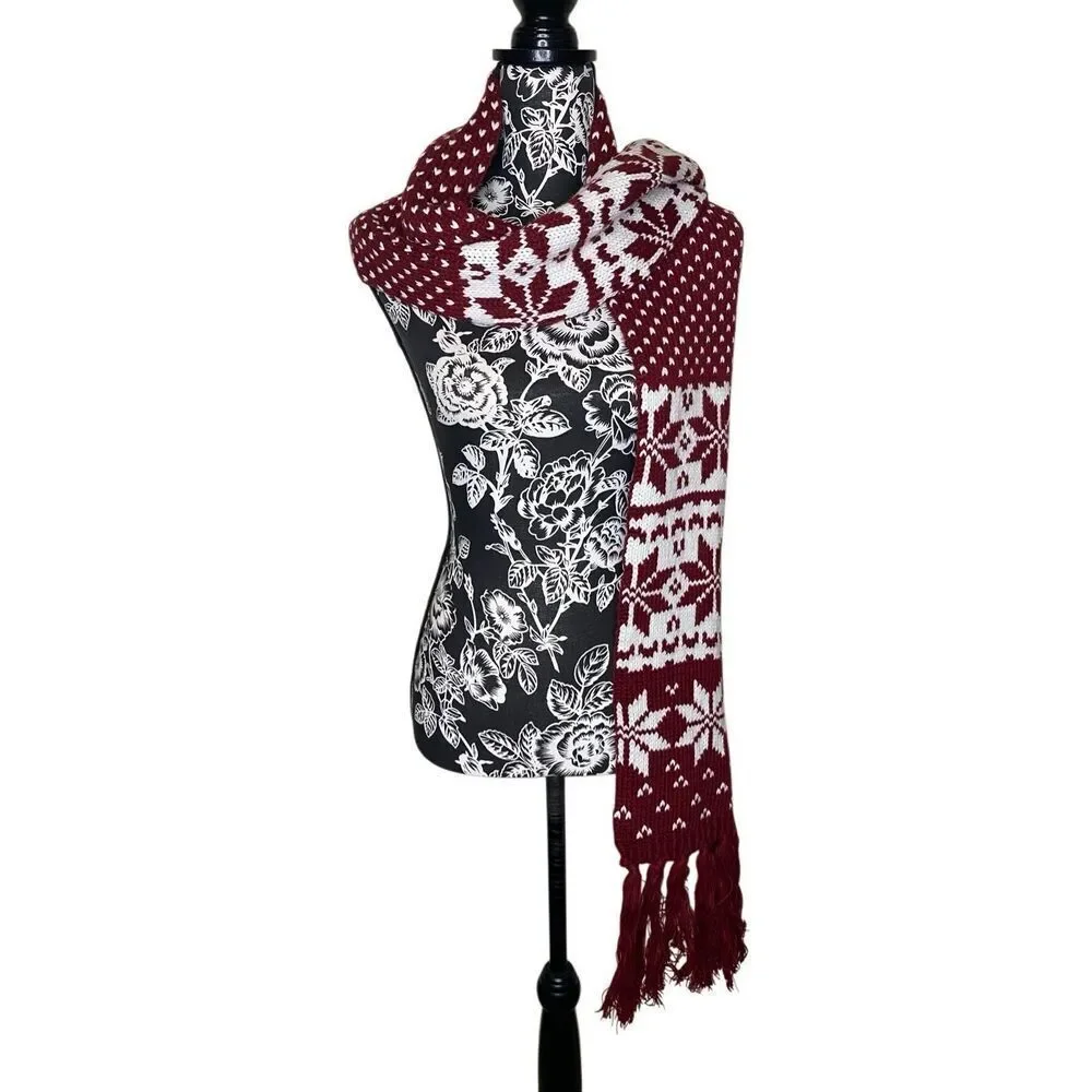 Red White Knit Scarf Fair Isle Snowflake Pattern Fringe Soft Winter Holiday